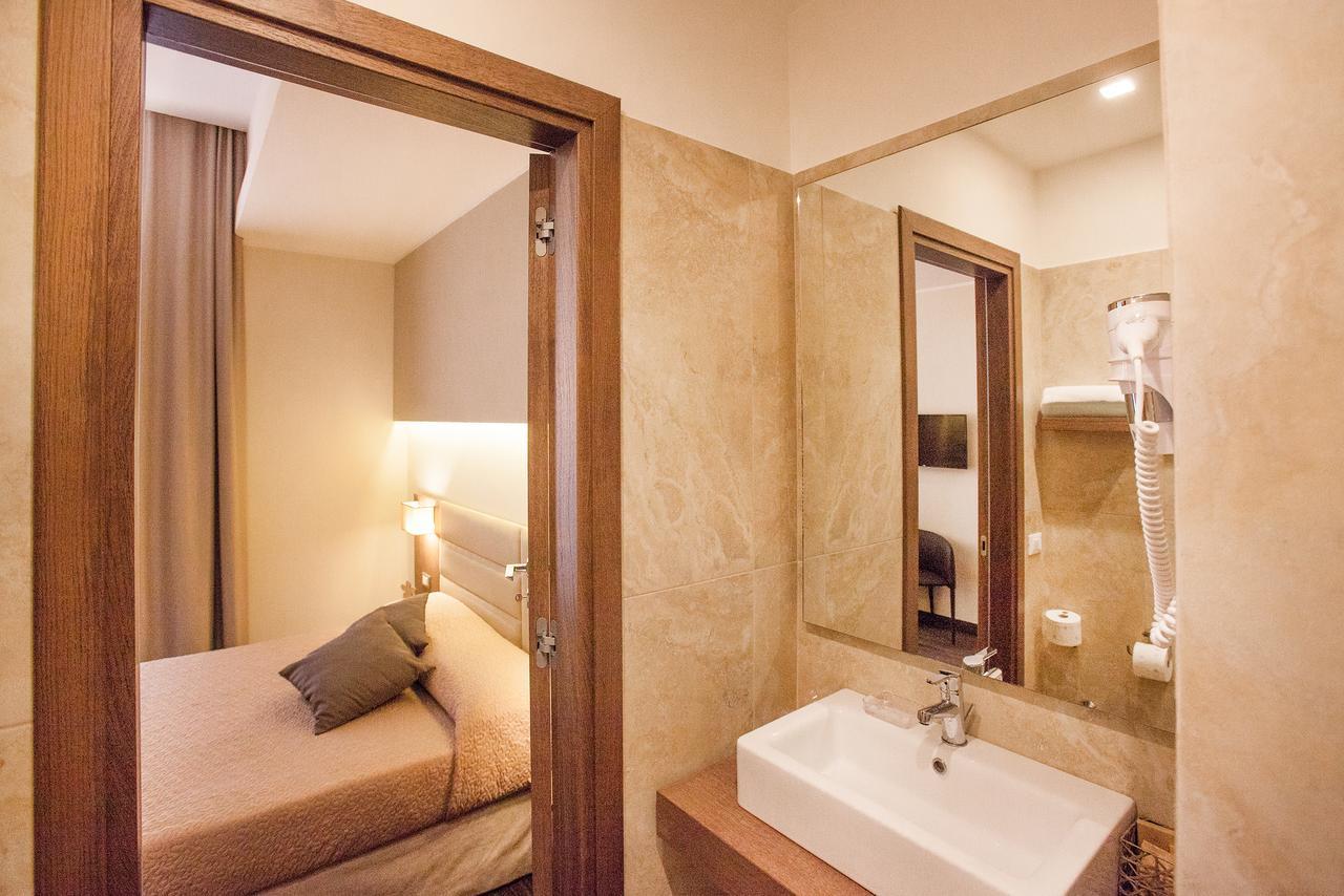 Couette-café Dimora San Felice 3*